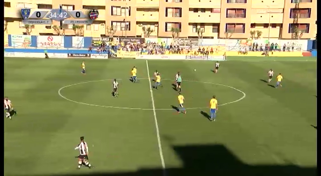 Primera parte del partido Orihuela CF - Atlético Levante UD